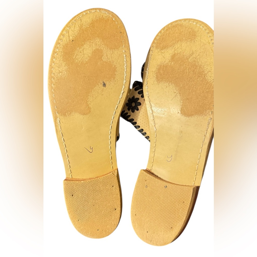 JACK ROGERS

MARINA THONG SANDAL CAMEL LEATHER  - Size 8 - Picture 4 of 5